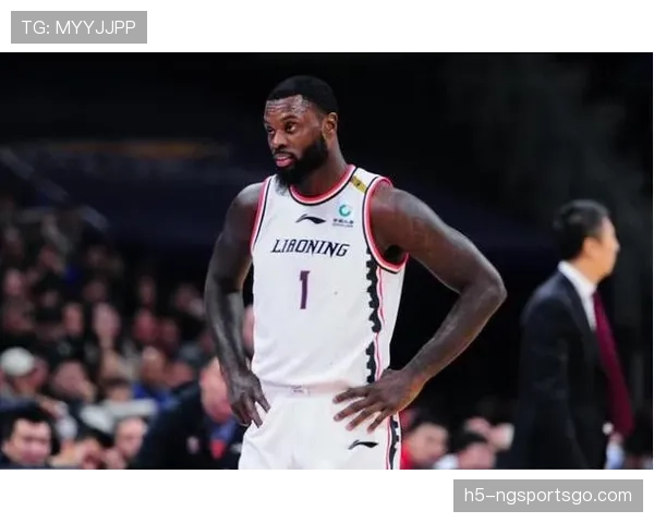 内内低位策应改变进攻节奏，提升球队二次进攻效率