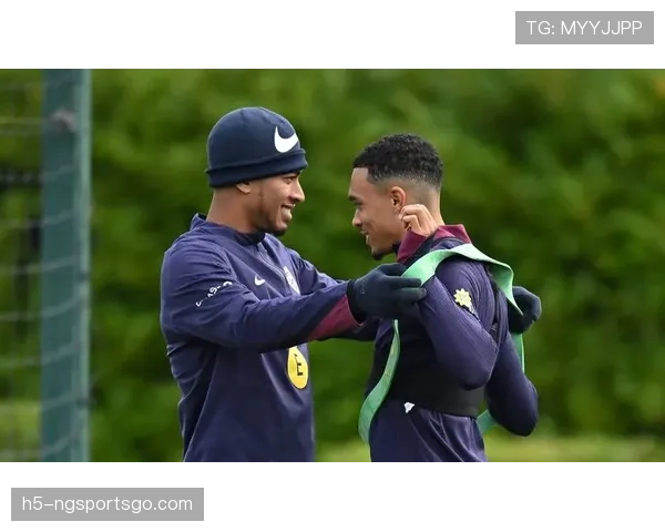 皇马后防伤病名单扩大：对球队表现造成影响，赛季稳定性面临考验